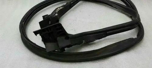 Mercedes-Benz SLK R172 Front door rubber seal A1727500098