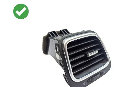 Volkswagen Eos Dashboard side air vent grill/cover trim 1Q0819704K 1Q0819710B 1Q0819704