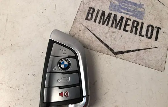 BMW 7 G11 G12 Ignition key/card 9389409