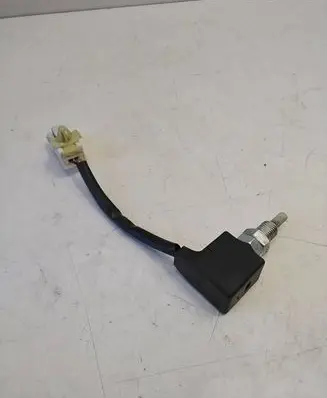 Hyundai ix35 Clutch pedal sensor 
