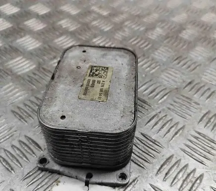 Mercedes-Benz CLS C218 X218 Engine oil radiator A2781880401