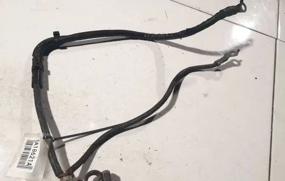 Ford C-MAX I Positive cable (battery) 