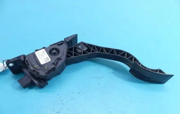 Ford Kuga II Accelerator throttle pedal 6PV010368-84 IMPRK1316004