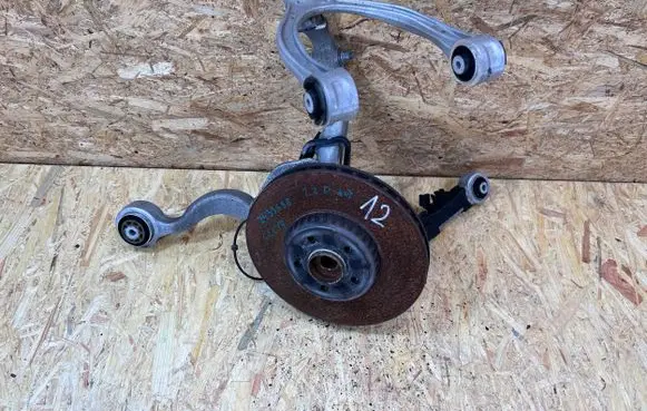 Mercedes-Benz GLC X253 C253 Front wheel hub spindle knuckle