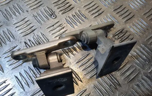 BMW 5 F10 F11 Front door hinge set 7199576
