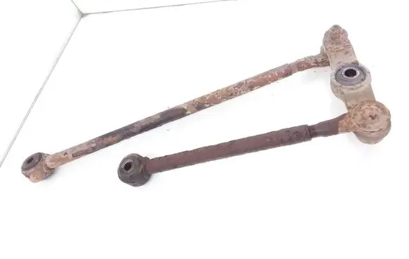 Chrysler PT Cruiser Rear suspension control arm 