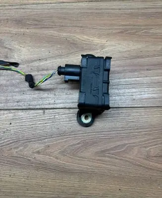 Volkswagen Golf V ESP acceleration yaw rate sensor 7H0907655A DC37K22AZC 10170103663