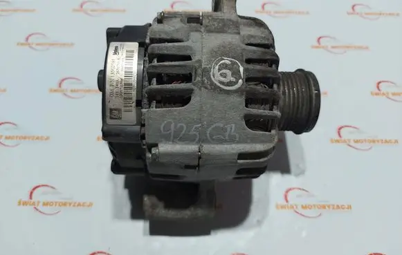 Opel Insignia A Generator/alternator 13502581