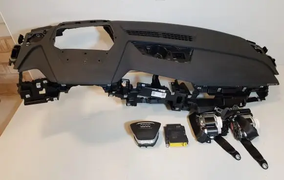 Audi e-tron Dashboard 4KL857001A 4KE880204D 4N0880201K