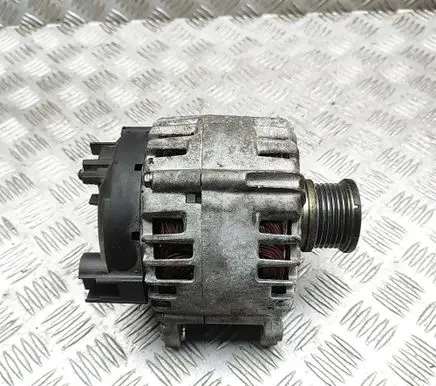 Volkswagen PASSAT B8 Generator/alternator ALT2163CP