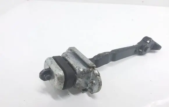 Honda CR-V Front door check strap stopper