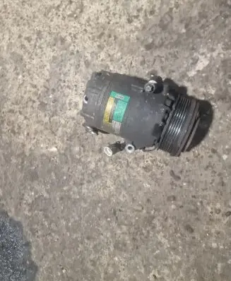 Opel Zafira A Air conditioning (A/C) compressor (pump)