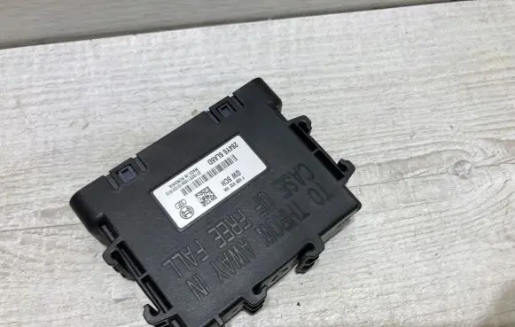 Renault Clio V Other control units/modules 284y66la6d