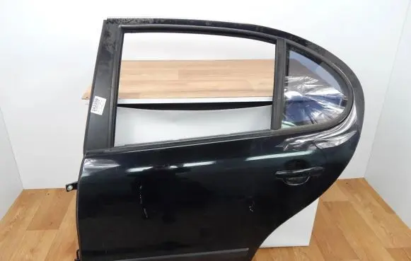 Seat Toledo II (1M) Rear door