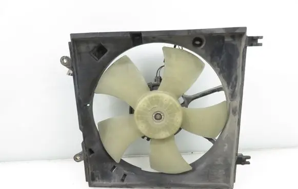 Toyota RAV 4 (XA20) Fan set 1636328160