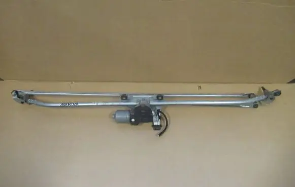 Opel Meriva B Front wiper linkage and motor