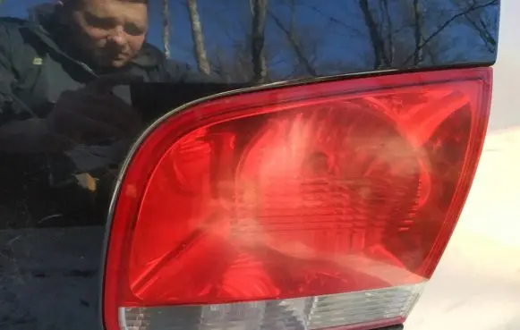 Volkswagen Touareg I Tailgate rear/tail lights