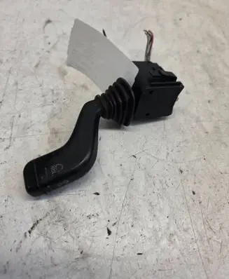 Opel Zafira A Light switch 90560990