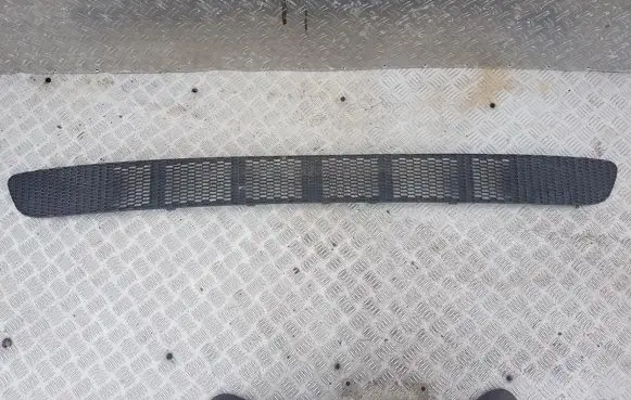 Nissan Almera N16 Front bumper lower grill 62254bn700