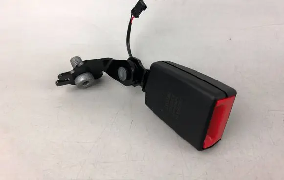 Mini One - Cooper F56 F55 Rear seatbelt buckle 7362069