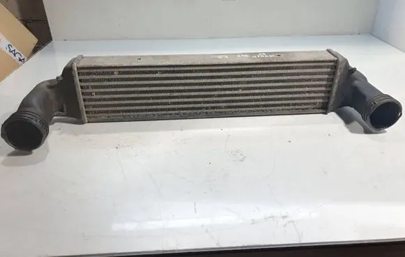 BMW 3 E46 Intercooler radiator 77897930 1787779 274031416