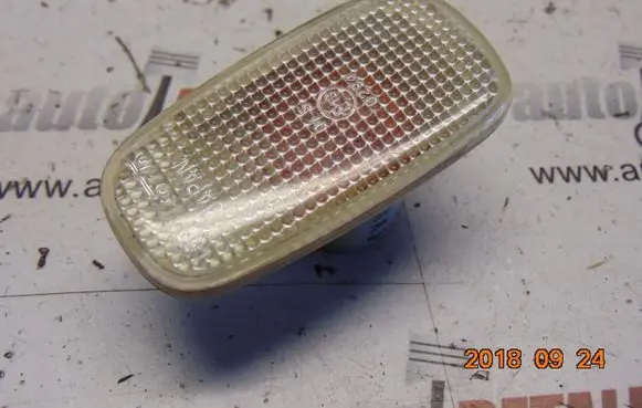Mazda 6 Front fender indicator light