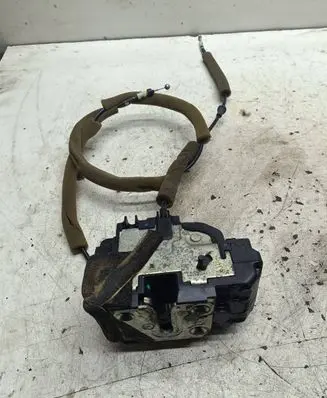 Infiniti EX Rear door lock