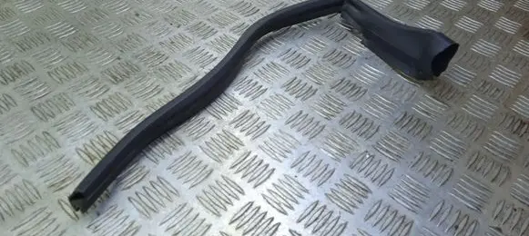 Mercedes-Benz CLS C218 AMG Engine compartment rubber A2186280198