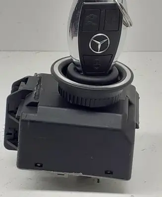 Mercedes-Benz E W212 Ignition lock A2189053501