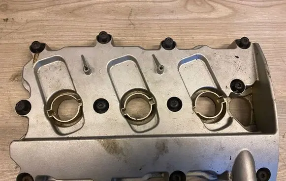 Audi A6 S6 C6 4F Rocker cam cover 06E103472L