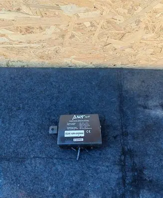 Opel Antara Parking PDC control unit/module 10R040986