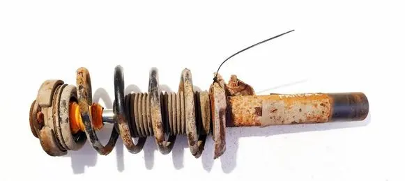 Volkswagen Touran I Front shock absorber/damper 