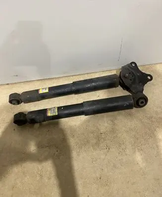 Rear shock absorber/damper