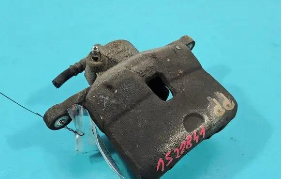 Hyundai i30 Front brake caliper IMPRK1522841