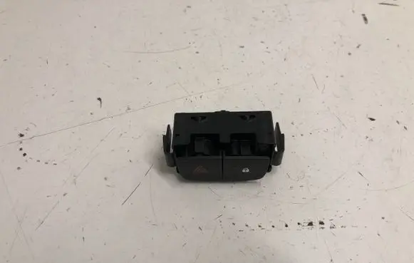 Opel Vivaro Hazard light switch 252100622R