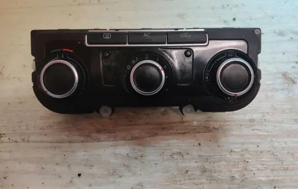 Volkswagen PASSAT B7 Climate control unit 7N0907426AM K0185HB00975170H19