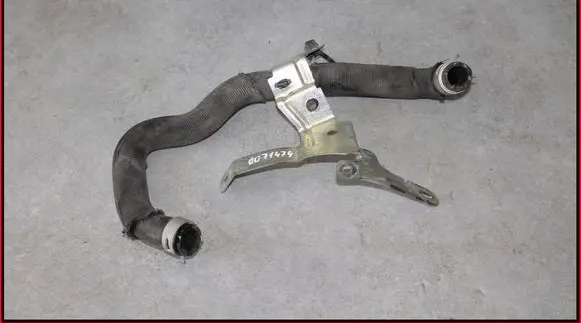 Nissan Qashqai Engine coolant pipe/hose