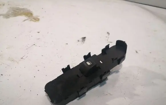 Citroen C4 I Electric window control switch 9651465677