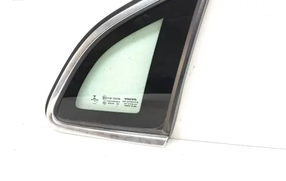Volvo V40 Rear side window 31386779 43R00048 E000255