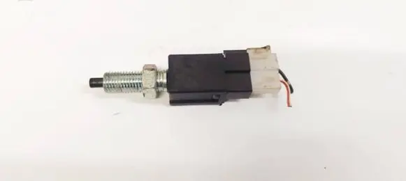 Mitsubishi Lancer X Brake pedal sensor switch