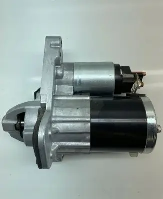 Nissan X-Trail T32 Starter motor 233006662R