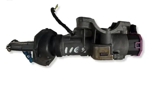 Audi A6 S6 C5 4B Ignition lock 4B0905851G