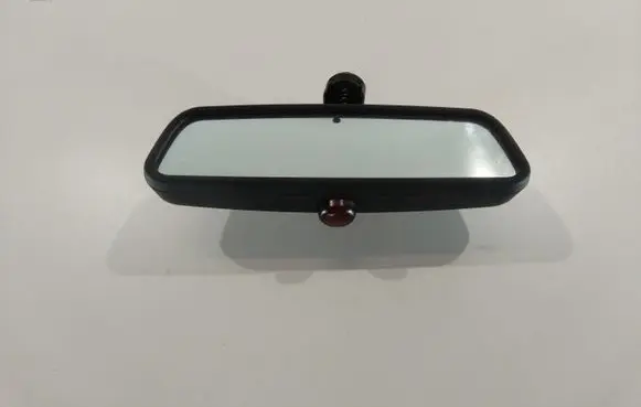 Rear view mirror (interior)