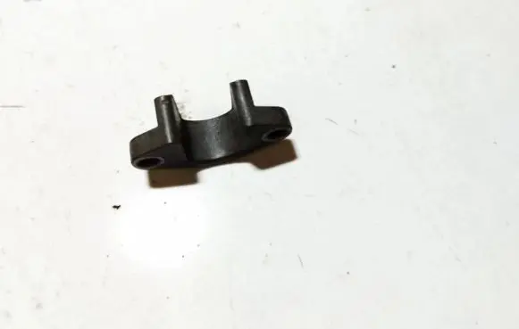 BMW X5 E53 Fuel Injector clamp holder