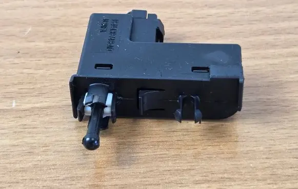 Ford Focus Glove box light 1S4113B748AD