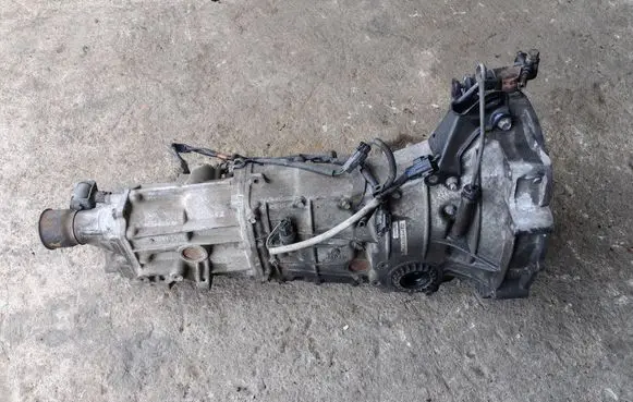 Subaru Impreza II Manual 5 speed gearbox TY754VG7AA-T2