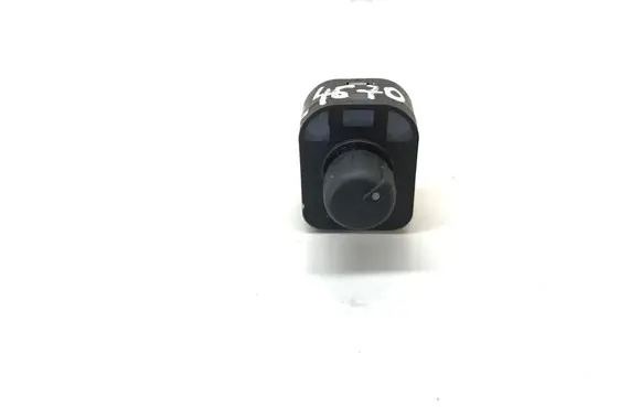 Audi A4 S4 B7 8E 8H Wing mirror switch 8E0959565 K4670