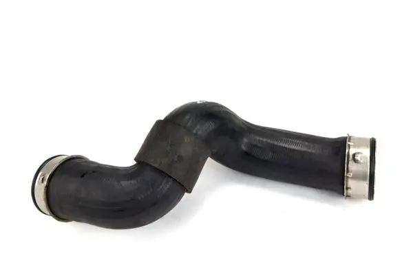 Mercedes-Benz C W203 Intercooler hose/pipe A2035281782
