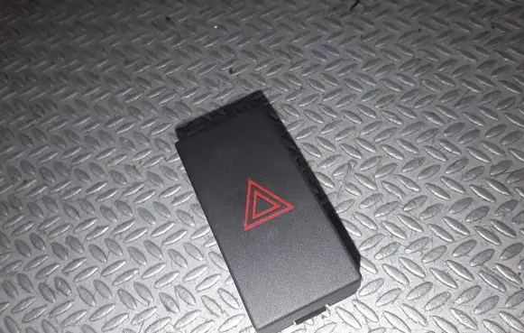 Ford Focus C-MAX Hazard light switch 13A350AB