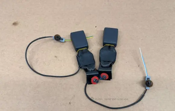 Dacia Spring Third row seat belt SPRZAPPAS1